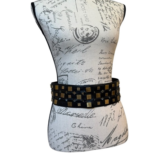 Armani Exchange Black and Gold Geometric Belt - Picture 1 of 8